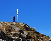 44 Alla croce di vetta di Cima Val Pianella (2349 m)